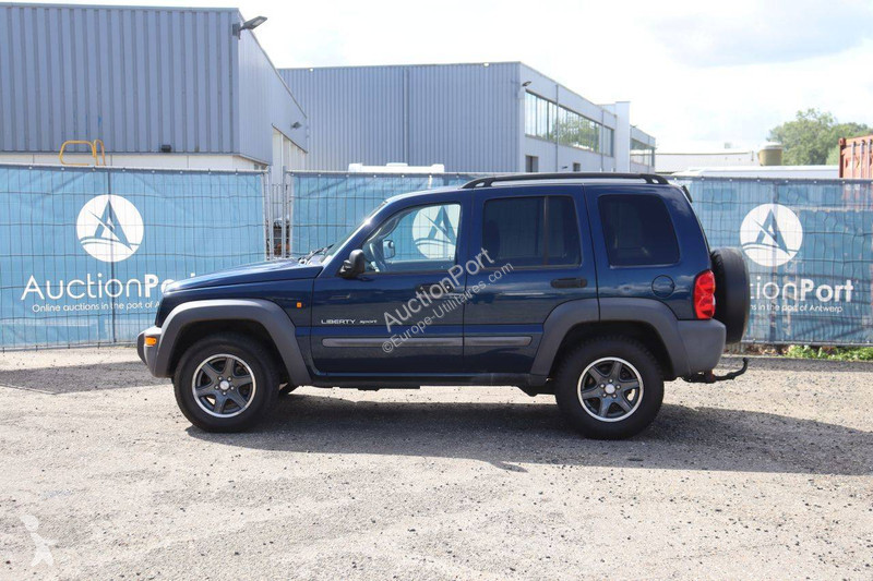 Furgoneta Jeep  LIBERTY SPORT