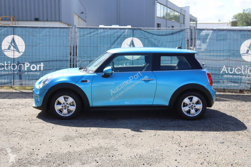 Mini One van