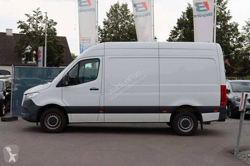 Mercedes 316 CDI van