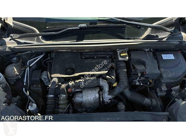 Коммерческий автомобиль