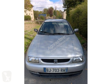 Coche berlina Seat
