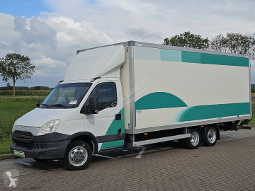 Bestelwagen Iveco