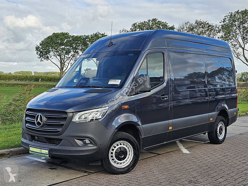 Bedrijfswagen Mercedes 317 L2H2 Mbux10 LED AC!