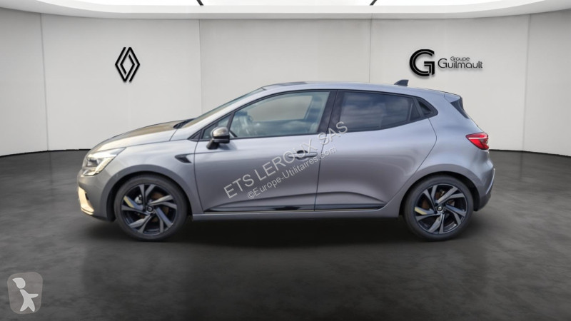 Veículo utilitário Renault CLIO V