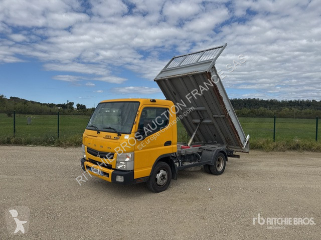 Užitkové vozidlo Fuso 3C13