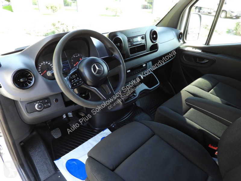 Коммерческий автомобиль Mercedes 316