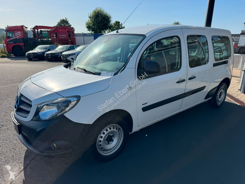 Коммерческий автомобиль Mercedes 109 CDI Mixto...