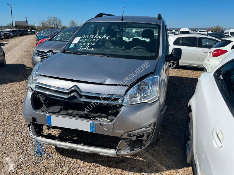 Коммерческий автомобиль Citroën II 1.6 BlueHDi...