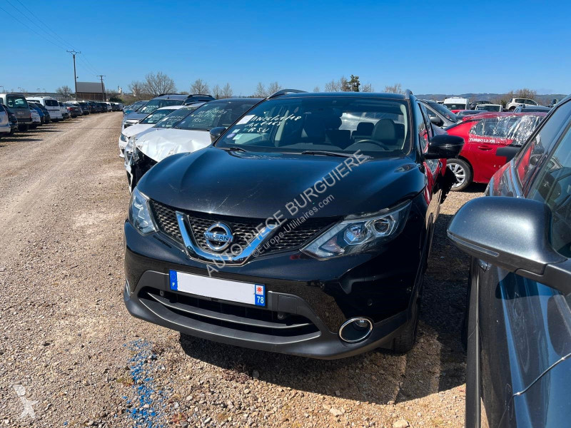 Коммерческий автомобиль Nissan Qashqaï 1.6i 163...