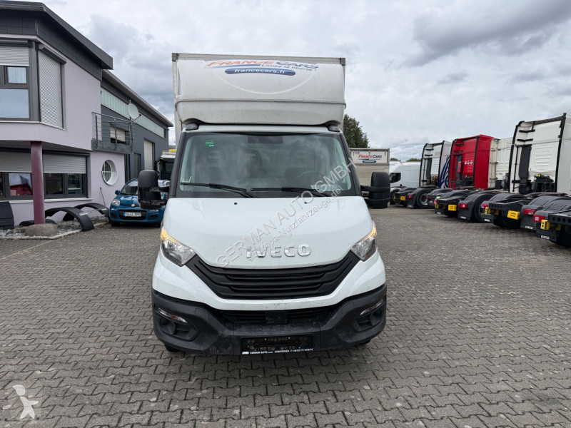 Veículo utilitário Iveco 35C16 3,0L Koffer LBW...