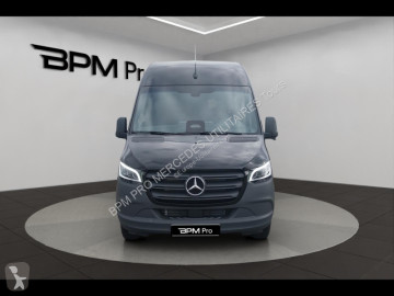 Фургон Mercedes