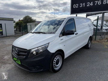Haszongépjármű Mercedes