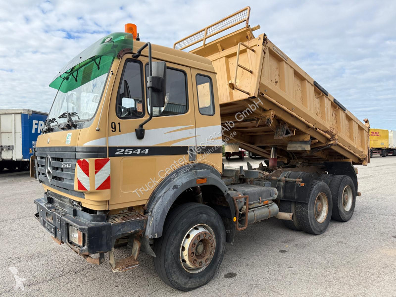 Furgoneta Mercedes SK 2544 V8