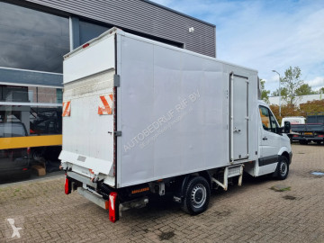 Caja cerrada Mercedes