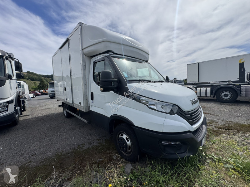 Furgoneta Iveco 35C16