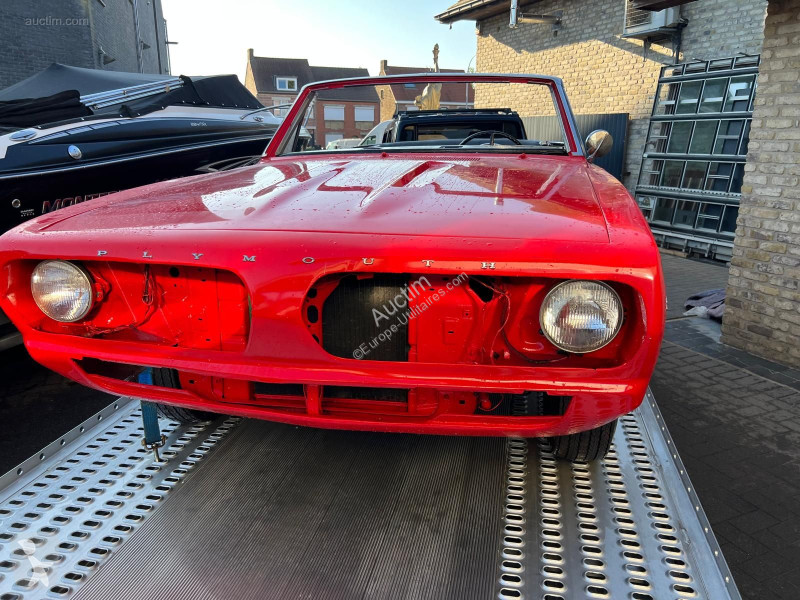 Haszongépjármű Plymouth barracud