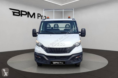 Con volquete estándar Iveco