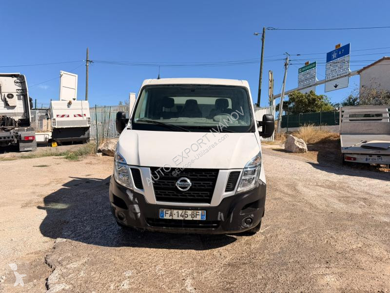 Furgoneta Nissan