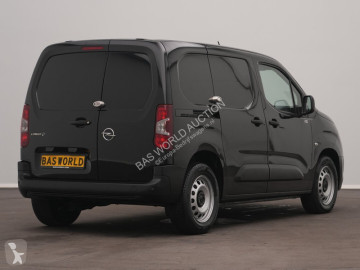 Opel Combo e 136pk -e