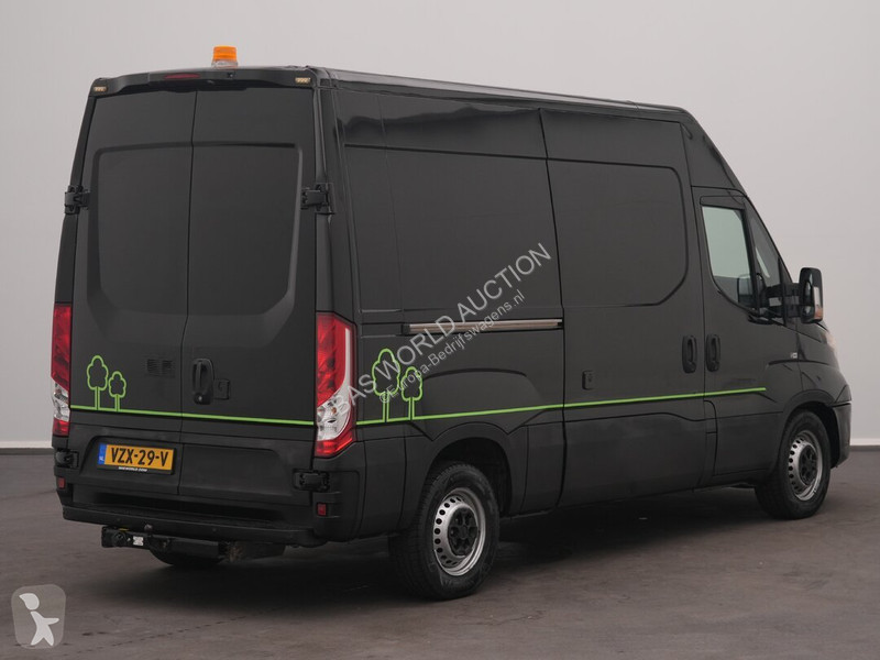 Furgoneta Iveco 35S16