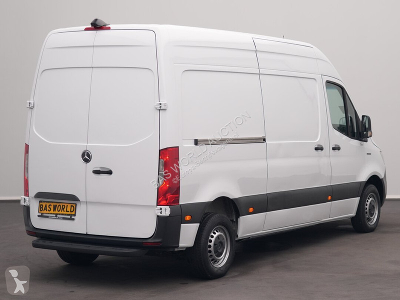 Haszongépjármű Mercedes 312
