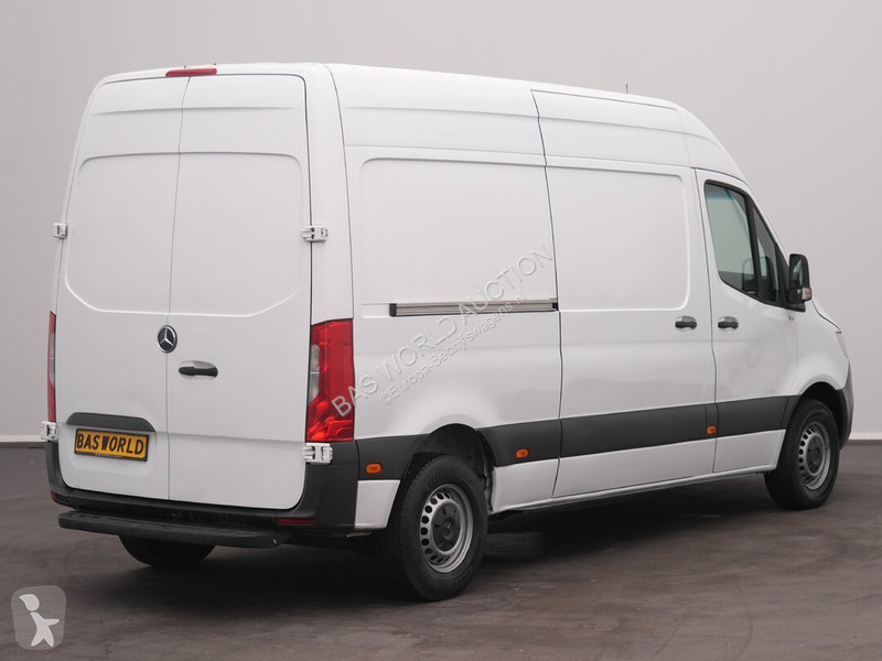 Haszongépjármű Mercedes 312