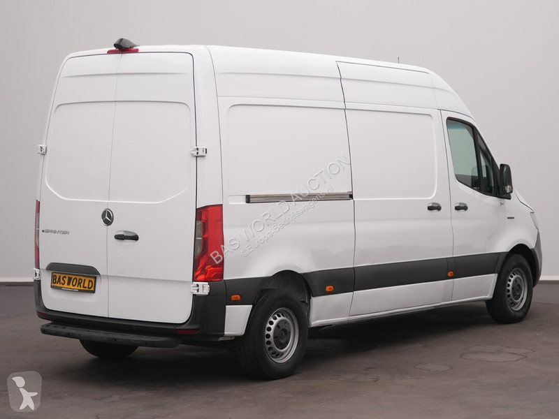 Haszongépjármű Mercedes 312
