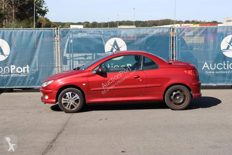 Haszongépjármű Peugeot CC