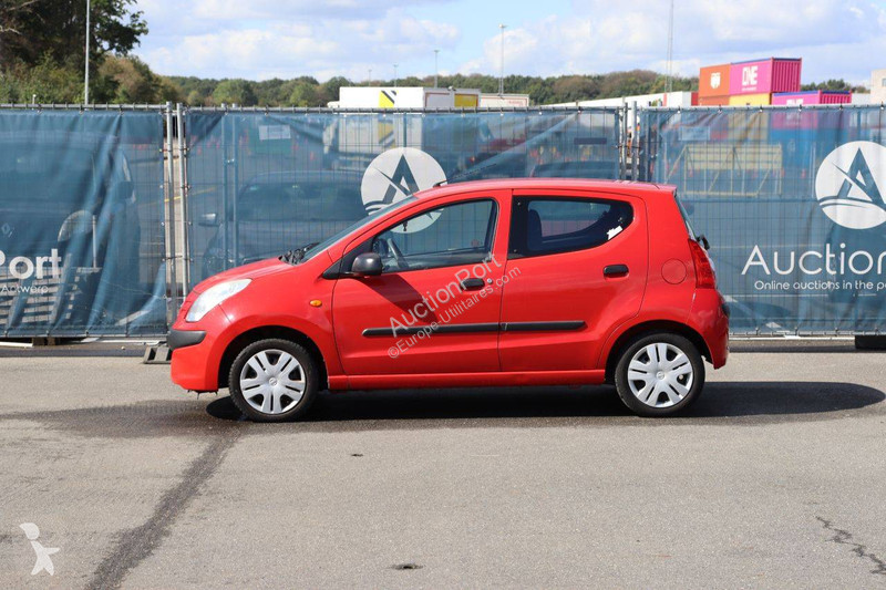Haszongépjármű Nissan