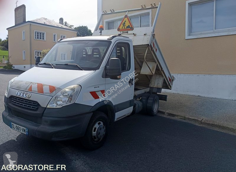 Haszongépjármű Iveco 35C13