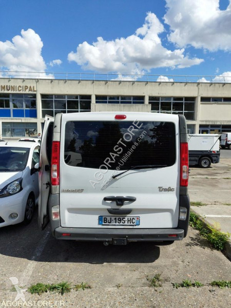 Veículo utilitário Renault TRAFIC
