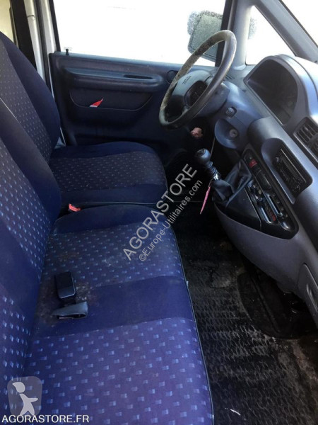 Veículo utilitário Peugeot EXPERT