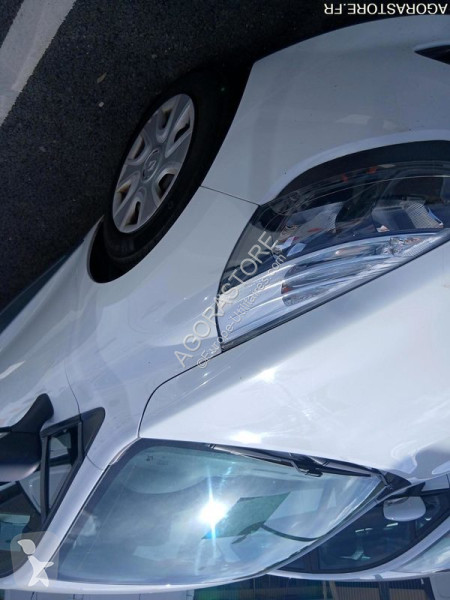 Veículo utilitário Renault CLIO