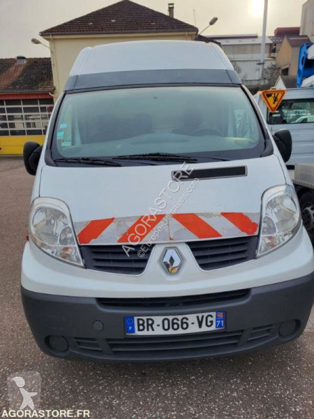 Veículo utilitário Renault TRAFIC