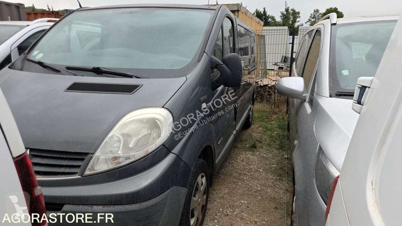 Veículo utilitário Renault TRAFIC