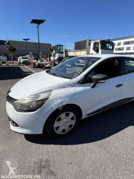 Veículo utilitário Renault CLIO