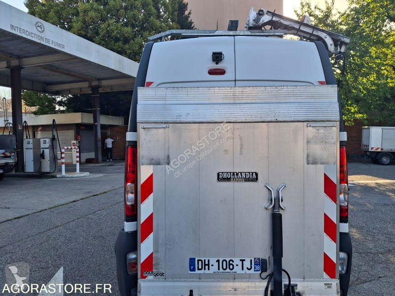 Veículo utilitário Renault TRAFIC