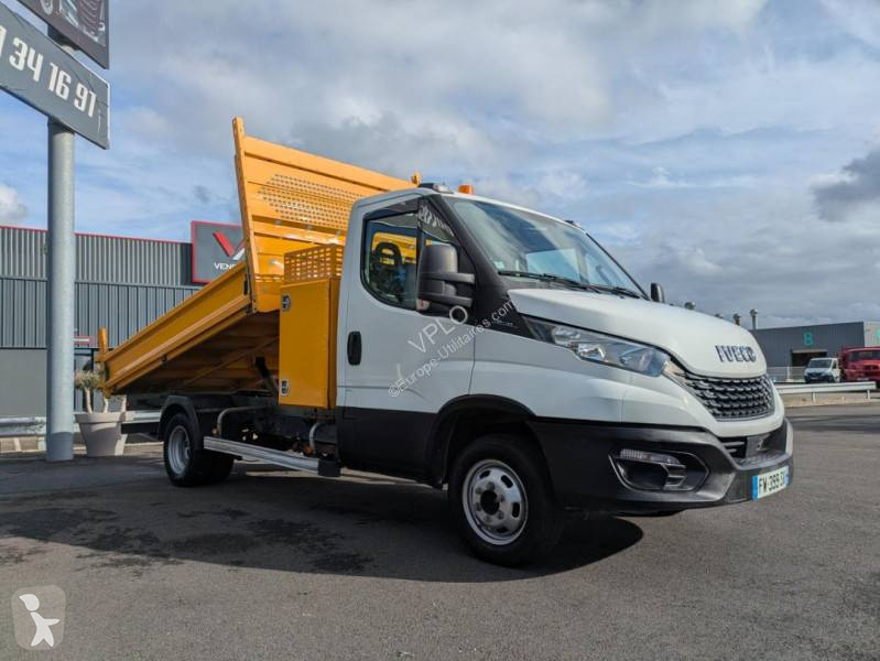 Iveco 35C14 van