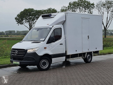 Mercedes haszongépjármű hűtőkocsi