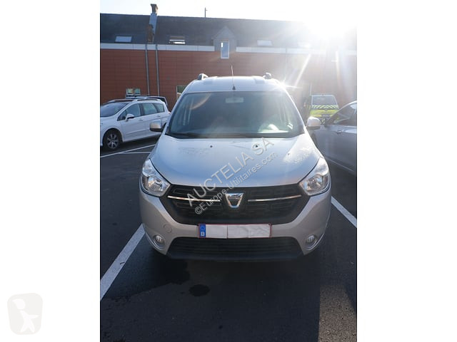 Veículo utilitário Dacia