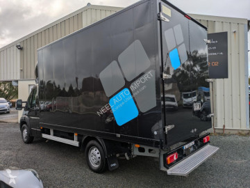 Furgão Peugeot