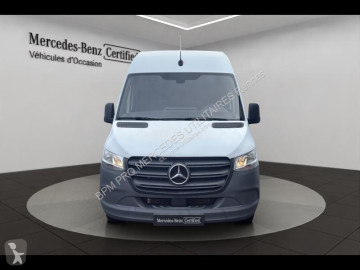 Furgão Mercedes