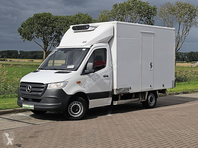 Коммерческий автомобиль Mercedes 314 Koelwagen...