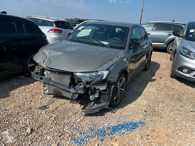 Veículo utilitário Audi A1 II 30 1.0 TFSi 116 S...