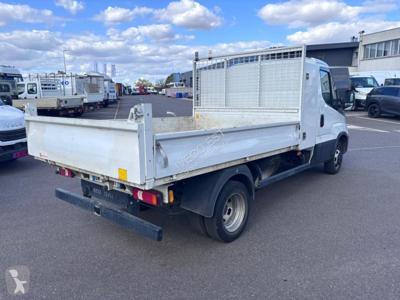 Véhicule utilitaire Iveco CCb 35C16 moteur 3...