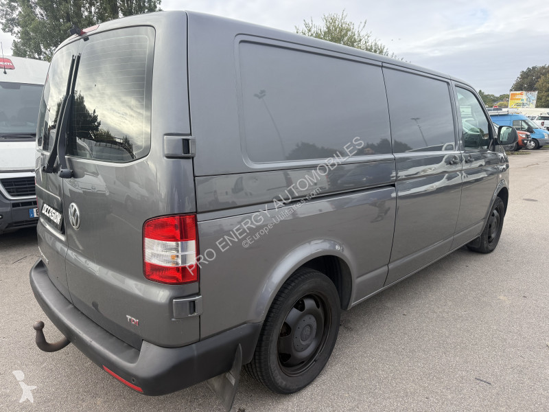 Véhicule utilitaire Volkswagen TRANSPORTER FG...