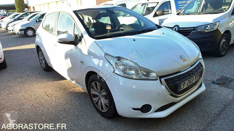 Véhicule utilitaire Peugeot 208