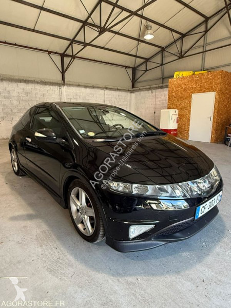 Véhicule utilitaire Honda CIVIC