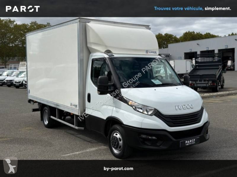 Véhicule utilitaire Iveco