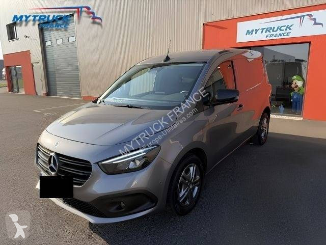 Véhicule utilitaire Mercedes 112 CDI